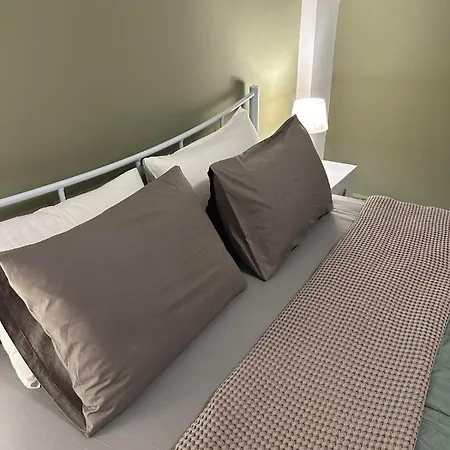 Apartman Theo Isimeriahomz *